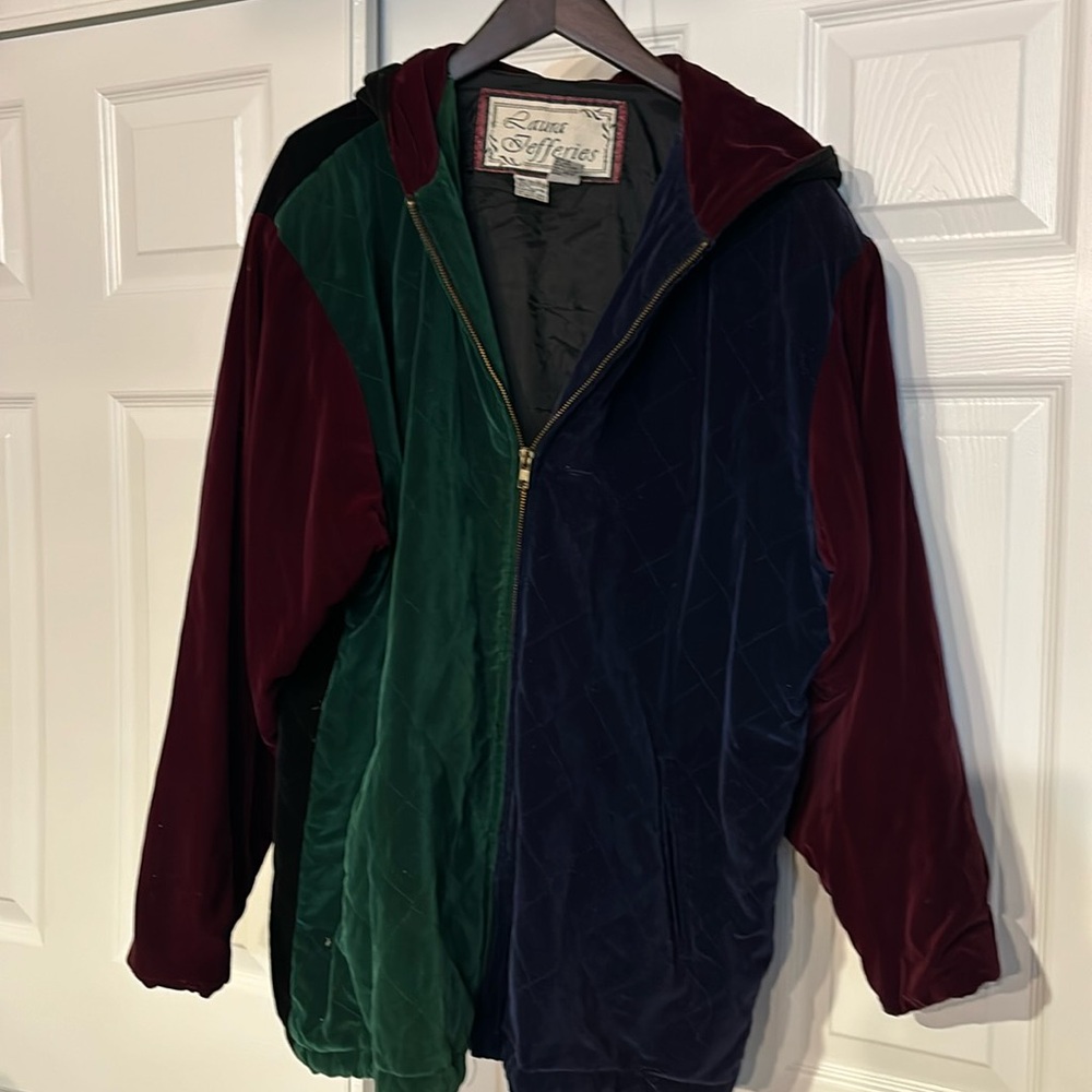 Vintage Laura Jeffries quilted velvety‎ jacket size L